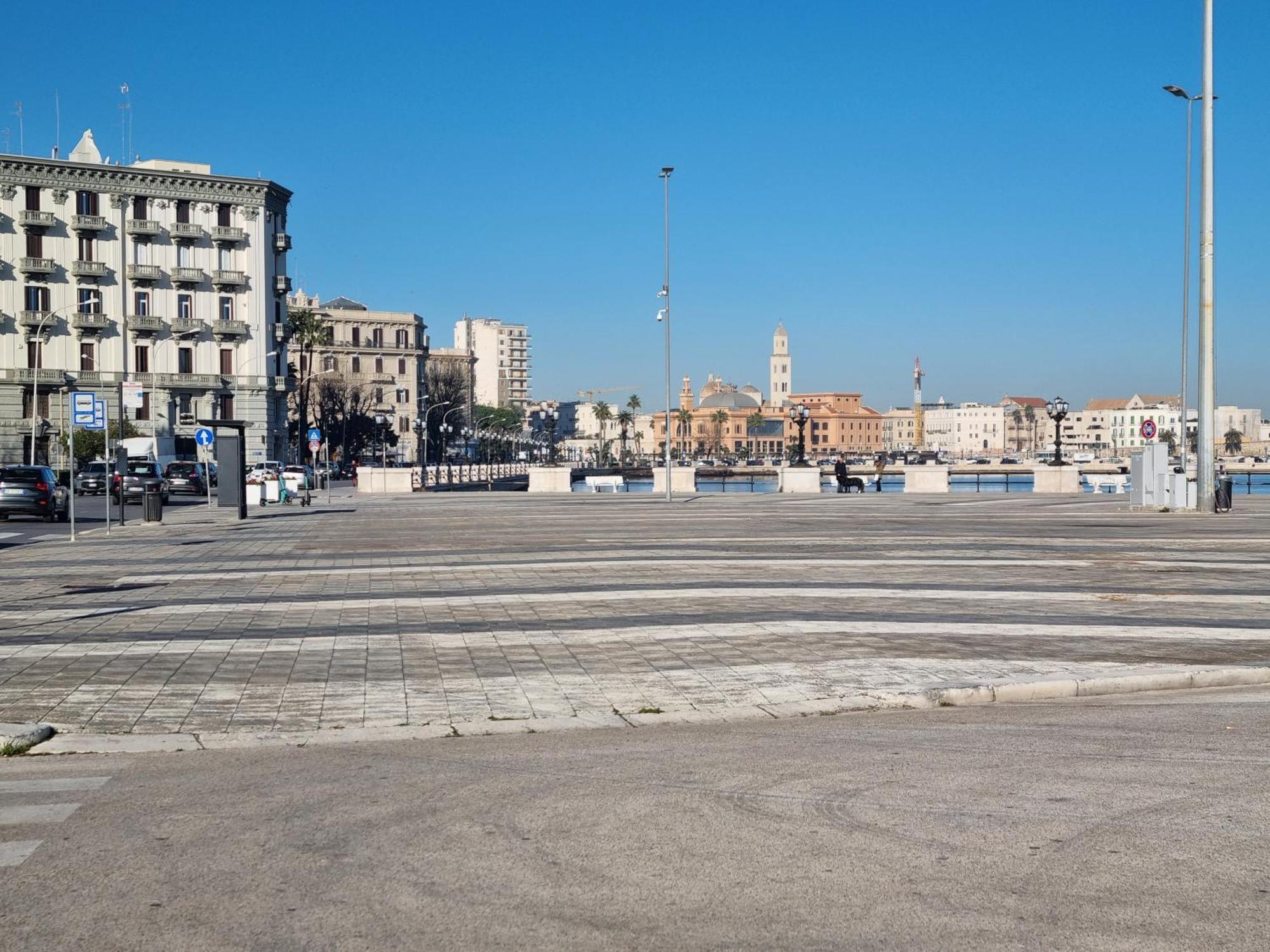 Locazione Turistica Adriatico Hotel Бари Екстериор снимка